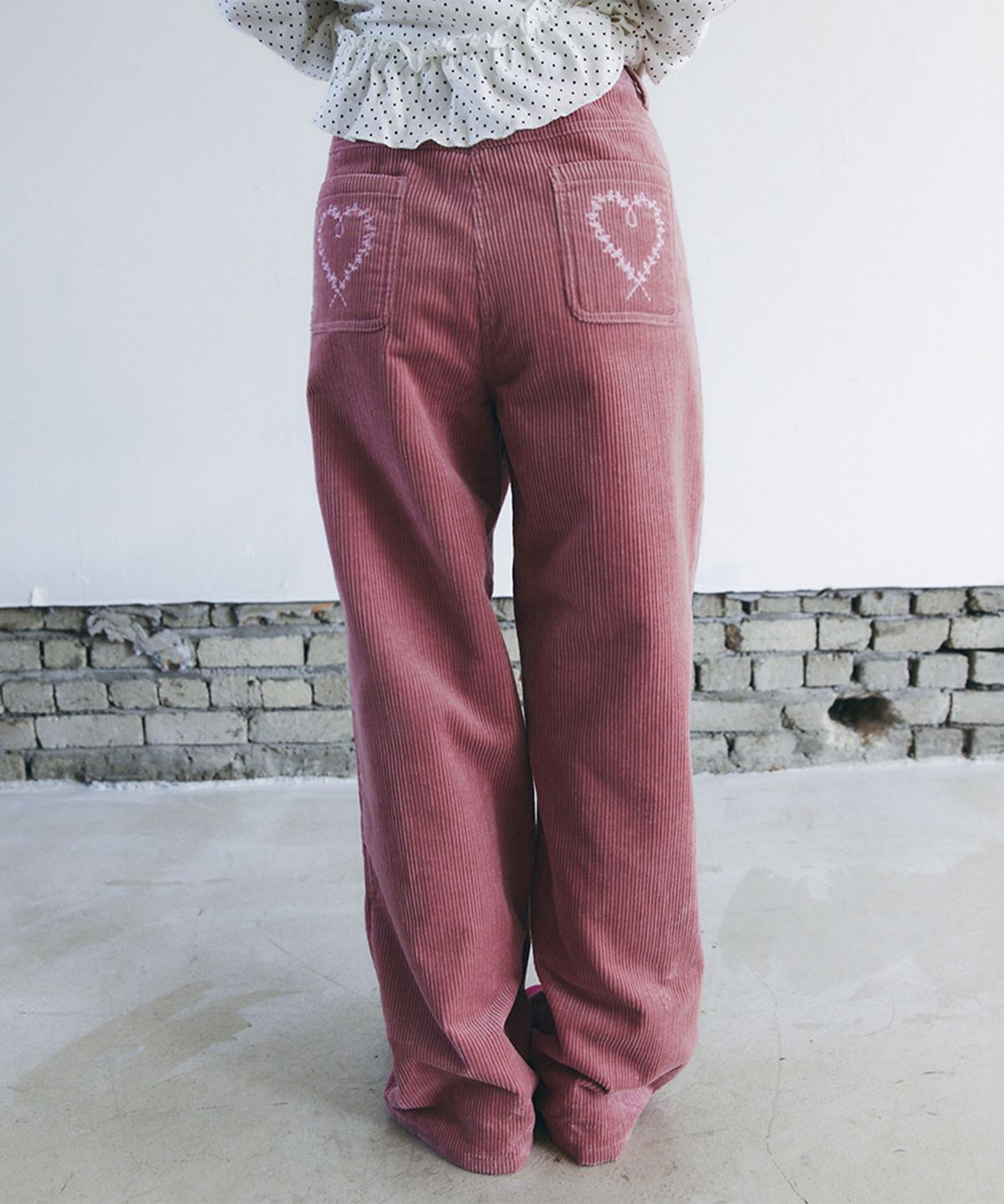 셀리테일즈(CELITAILS) HEART EMBROIDERY CORDUROY WIDE PANTS_PINK