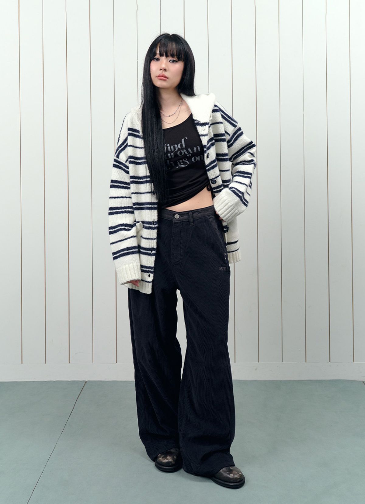 애즈온(ASON) KNOCK CORDUROY PANTS