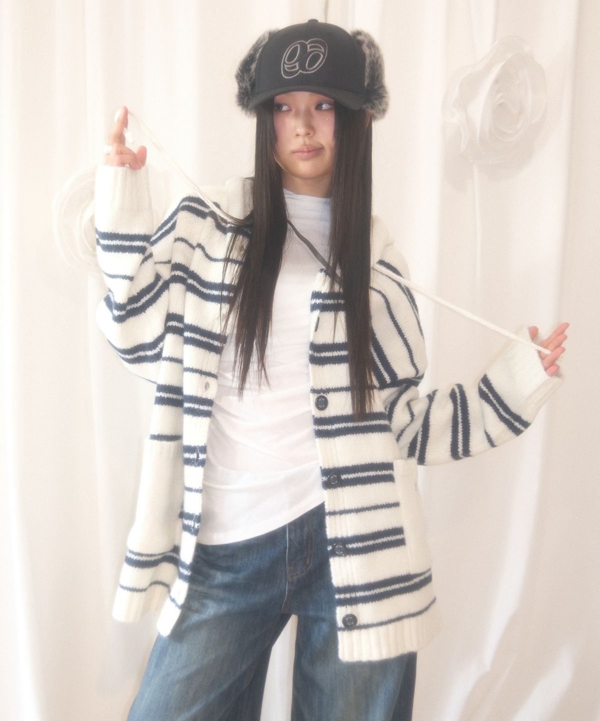 애즈온(ASON) BERA STRIPE HOOD CARDIGAN / WHITE
