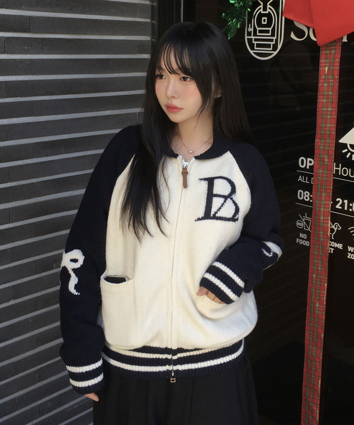 벨로엘(BELLOL) Big logo ribbon knit zip-Up NAVY