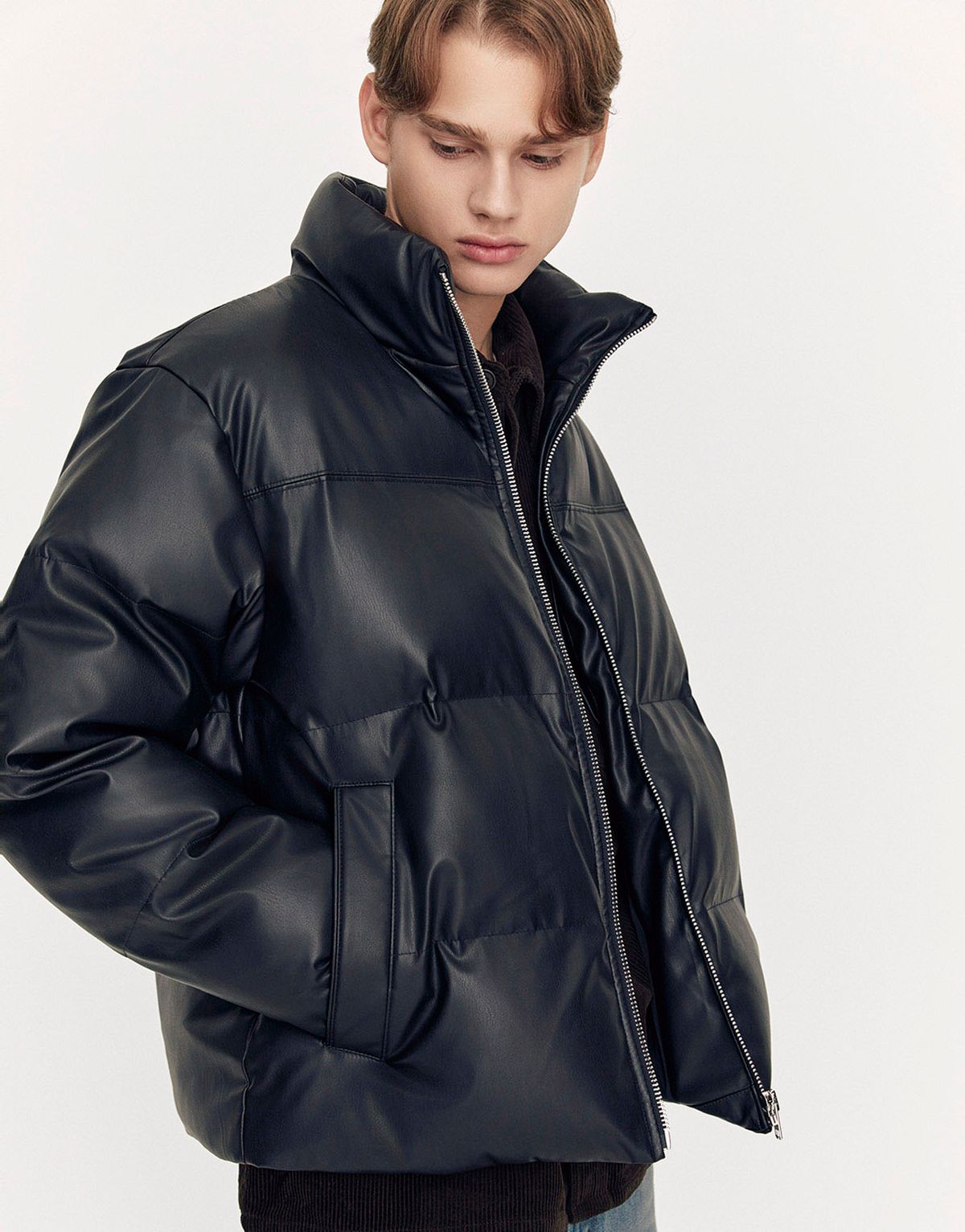 지오다노(GIORDANO) 신세틱 레더 패딩 푸퍼 075928 [black]