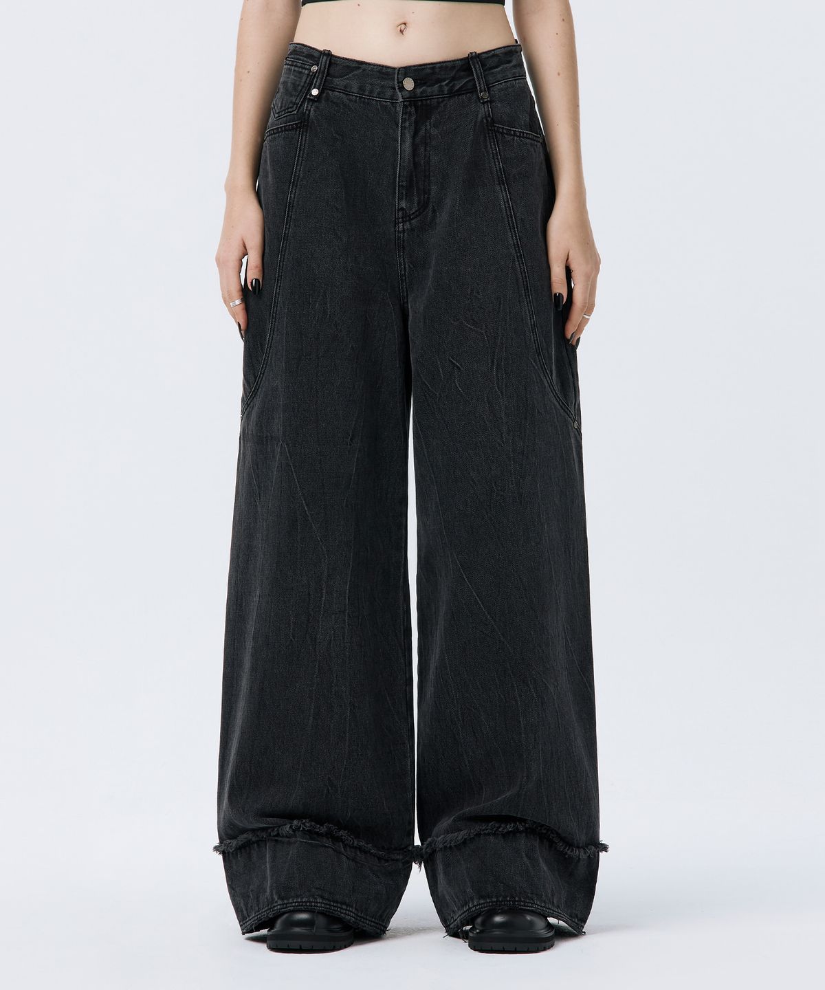 트리밍버드(TREEMINGBIRD) Turn-up Wide Denim Pants [ Black ]