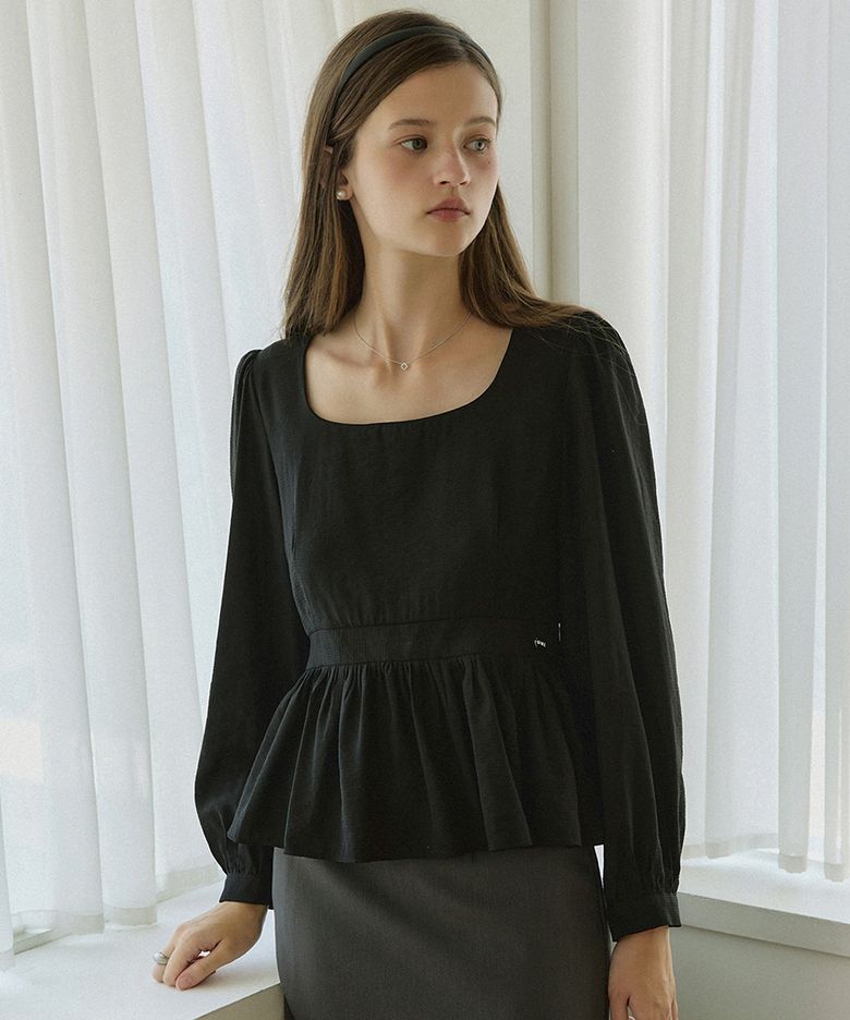 Square neck line ad charm blouse - black