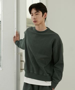 피그먼트 오버숄더 에어홀 맨투맨 (Green)