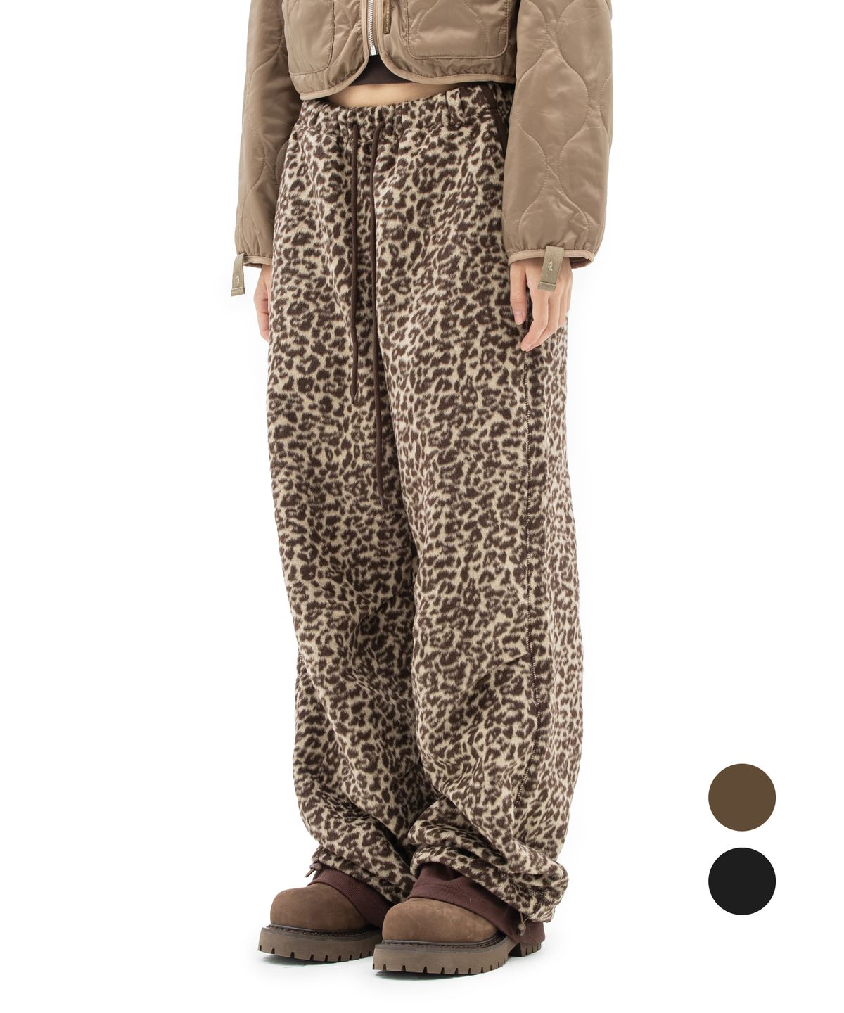 데프가먼츠(DEFGARMENTS) LEOPARD FLEECE PANTS [2COLOR]