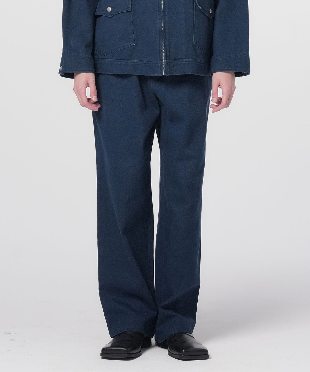 홍우성(HONGWOOSUNG) Washed Twill Cotton Trousers_Navy