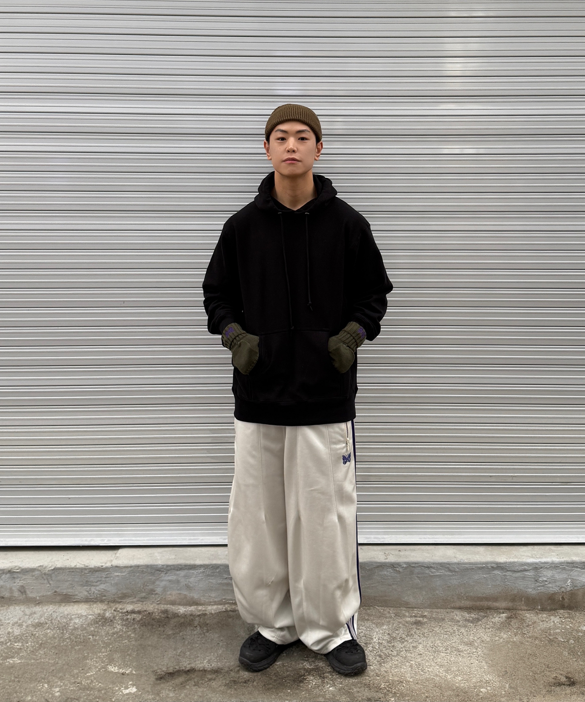 유나이티드 애슬(UNITED ATHLE) 12oz 헤비웨이트 기모 후드티_블랙