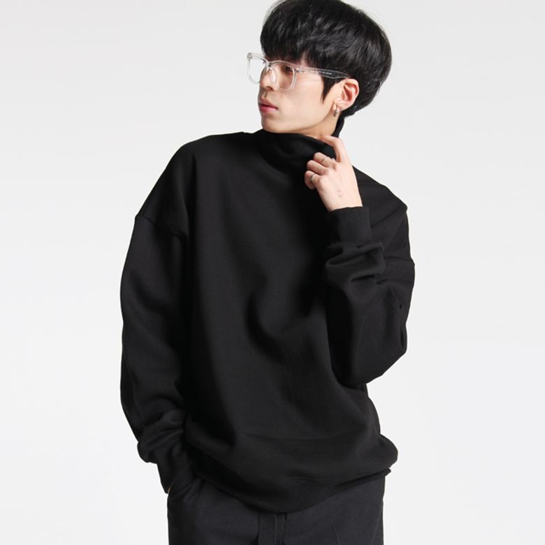시보리 목폴라 오버핏 맨투맨 블랙