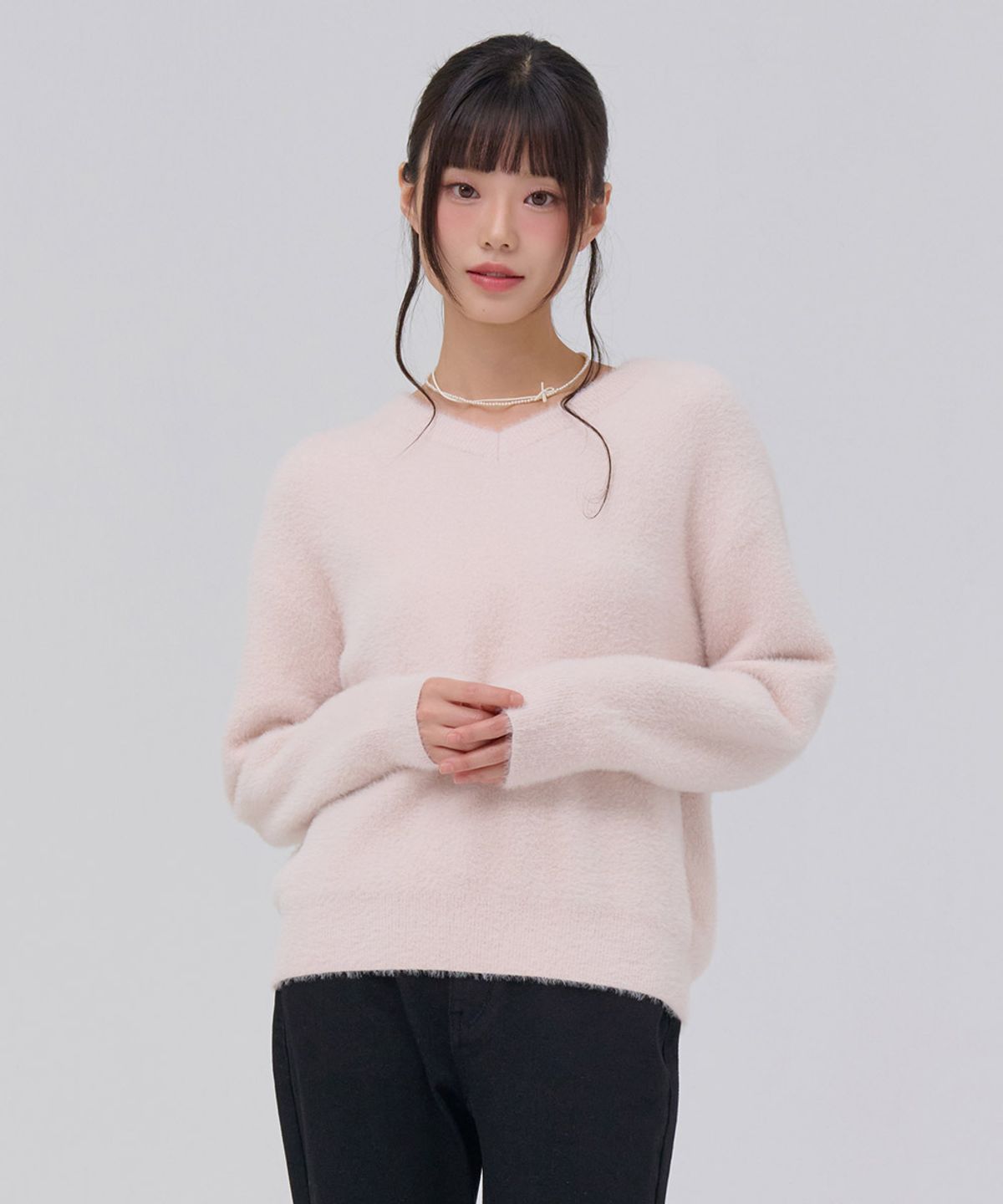체이스컬트(CHASECULT) 여성 V-NECK 날개사 스웨터-핑크