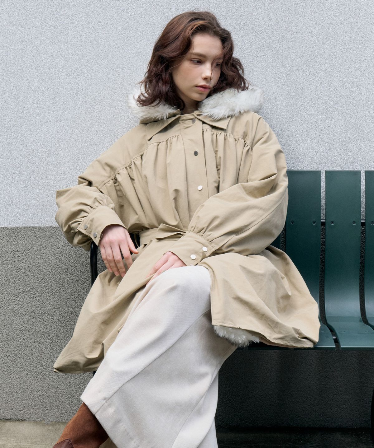 아이토브 서울(ITOV SEOUL) 트렌치 퍼야상 점퍼 Beige