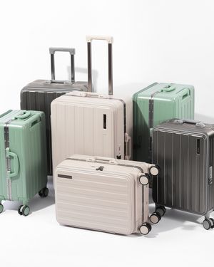 노바 폴리카보네이트 여행용 24인치 대형 수화물 캐리어