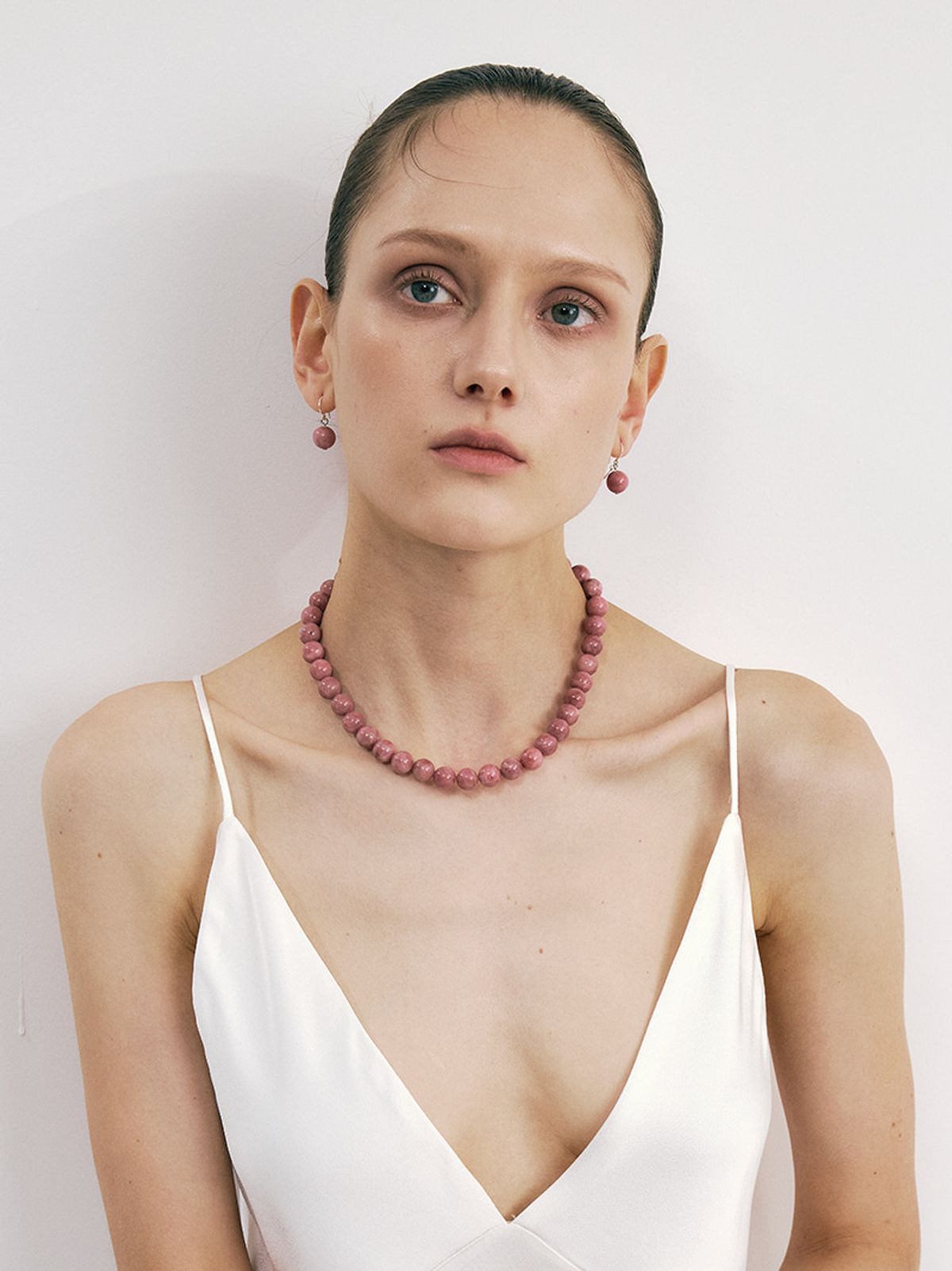소수(SOSOO) Pink Opal 10mm Necklace