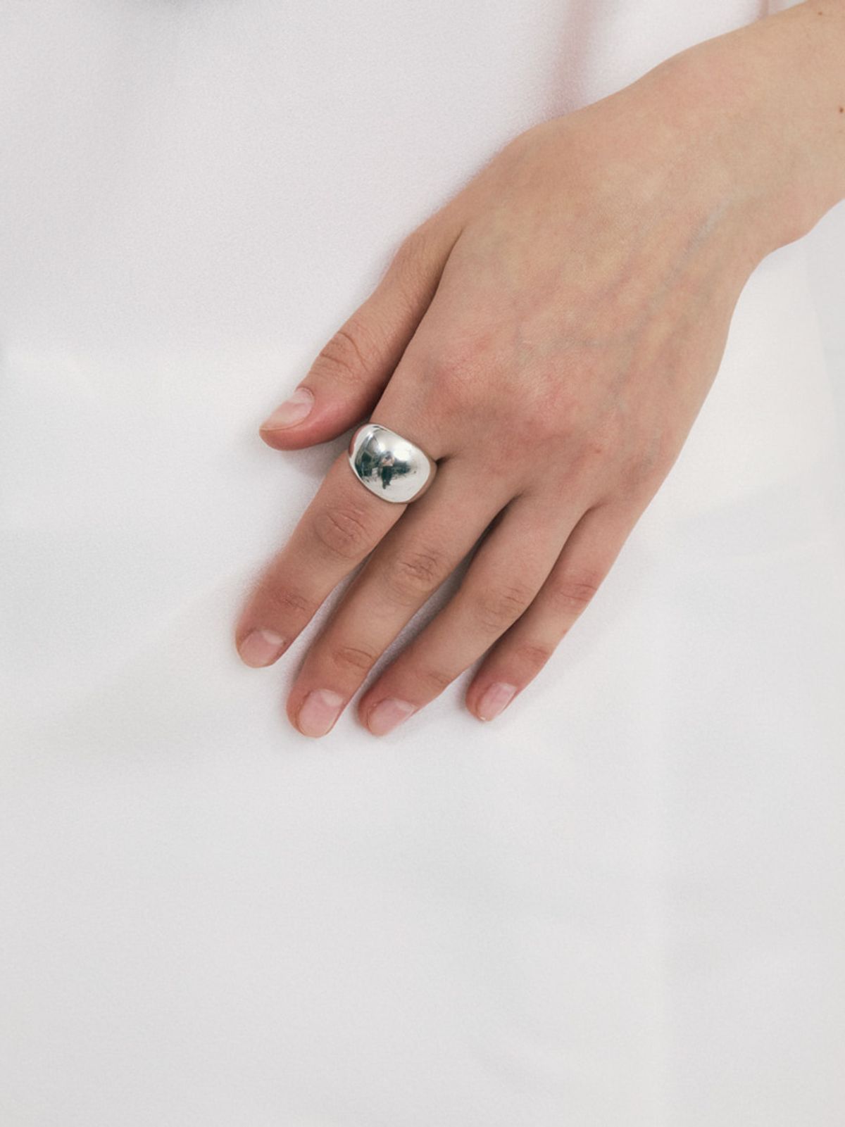 소수(SOSOO) Flat Bold Ring