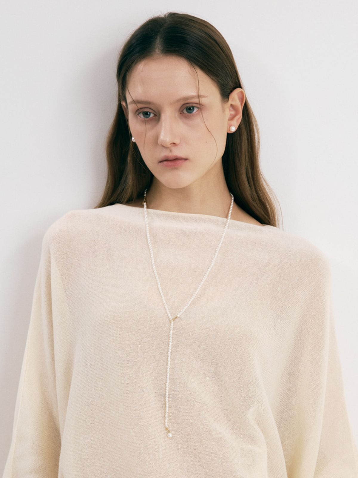 소수(SOSOO) Simple Point Pearl Long Necklace