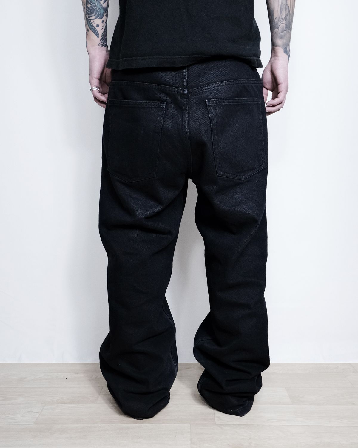 무비그아카이브(MUBIG.ARCHIVE) MA Jeans (Black)