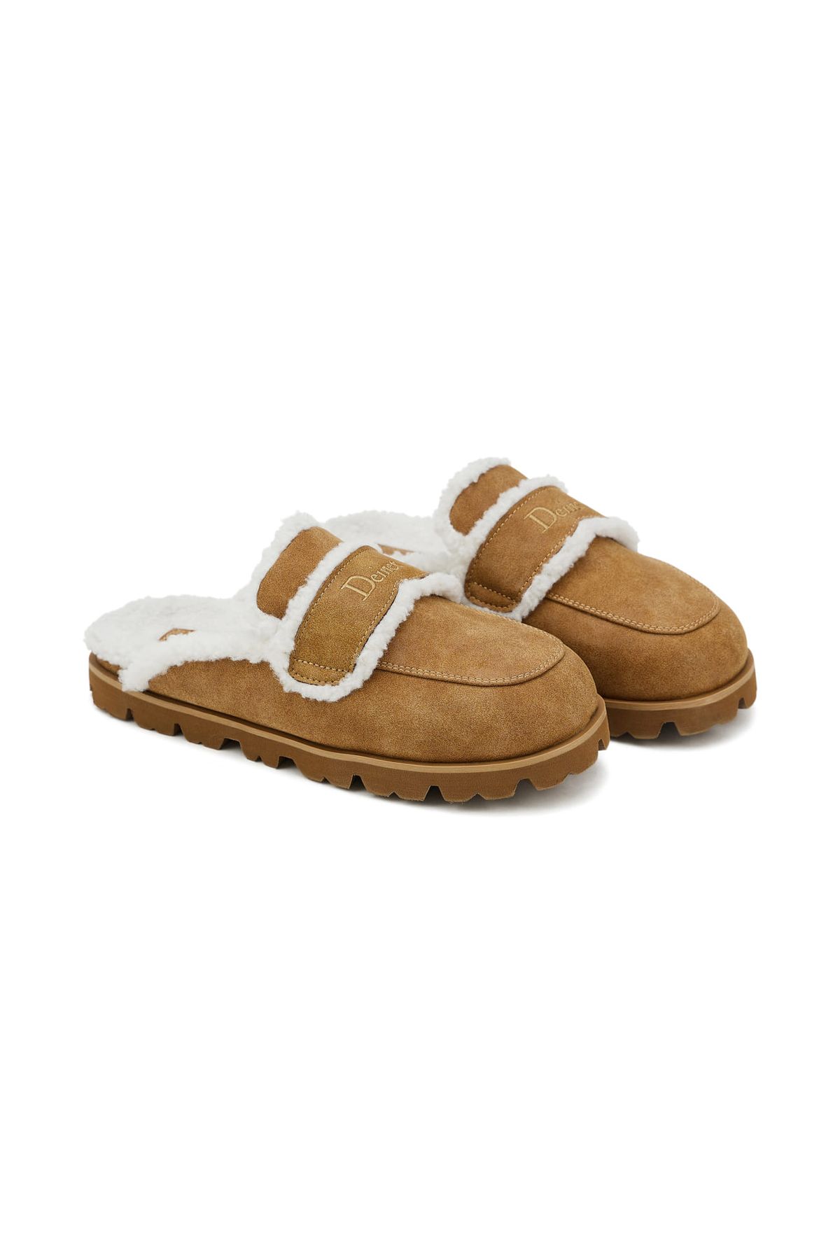 다이닛(DEINET) FAUX SHEARLING SLIPPERS IN CAMEL