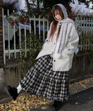 Winter shirring long skirt check BLACK