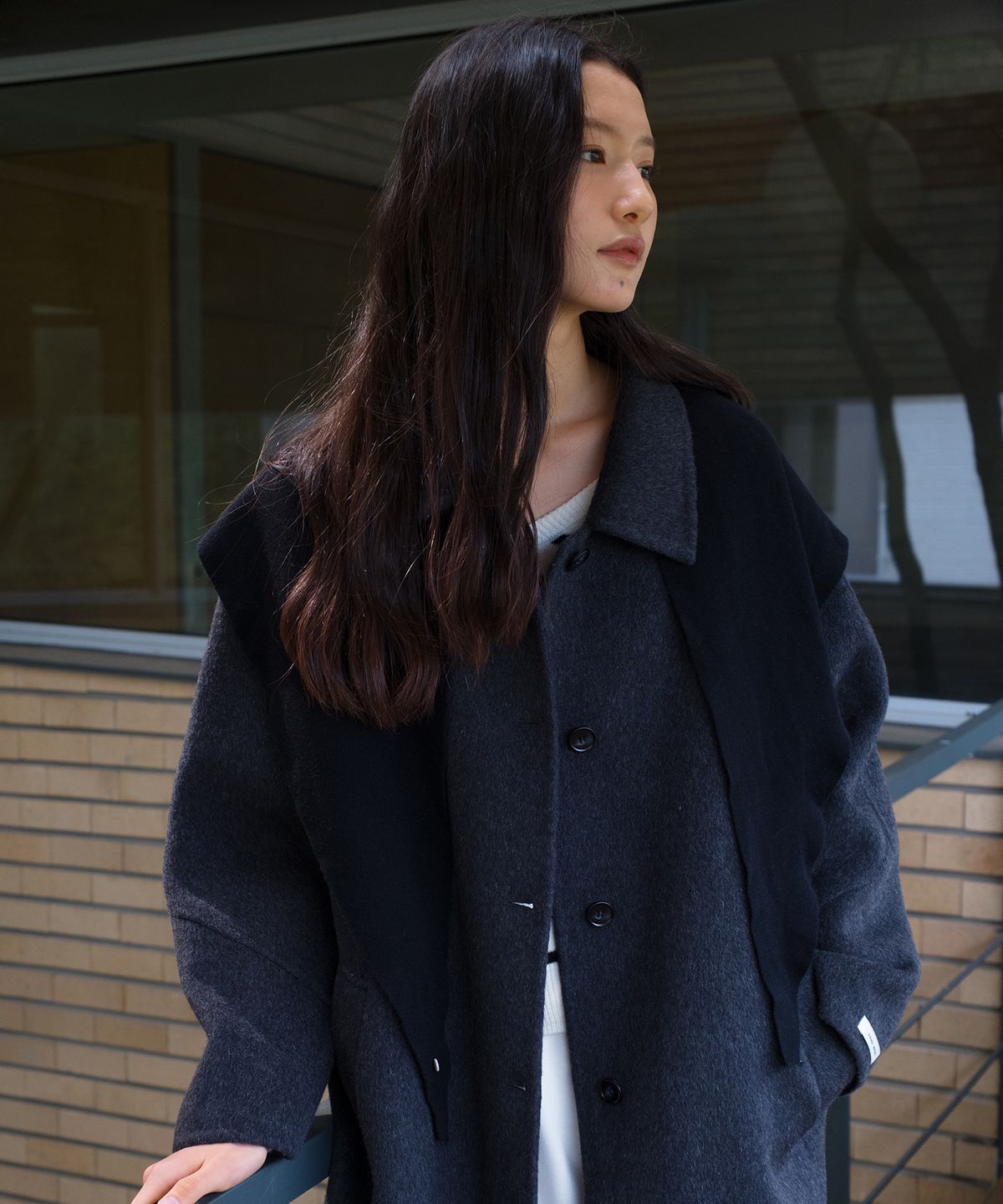 라미네즈(LAMINEZ) 멀티 숄 머플러 - 블랙