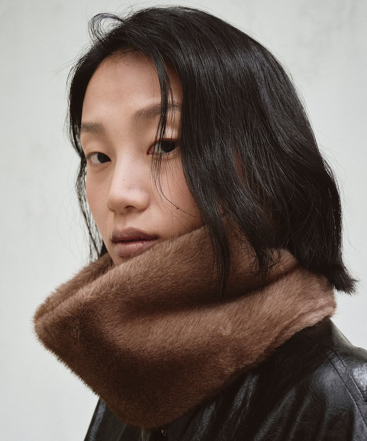 트윗비피(TWVP) Pumi Daily Fur Muffler (2Color) 푸미 데일리 퍼 머플러 25AF31