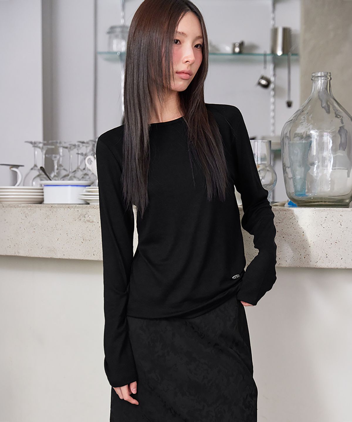 런던다다(LONDONDADA) TENCEL RIBBED PENDANT T-SHIRT, BLACK