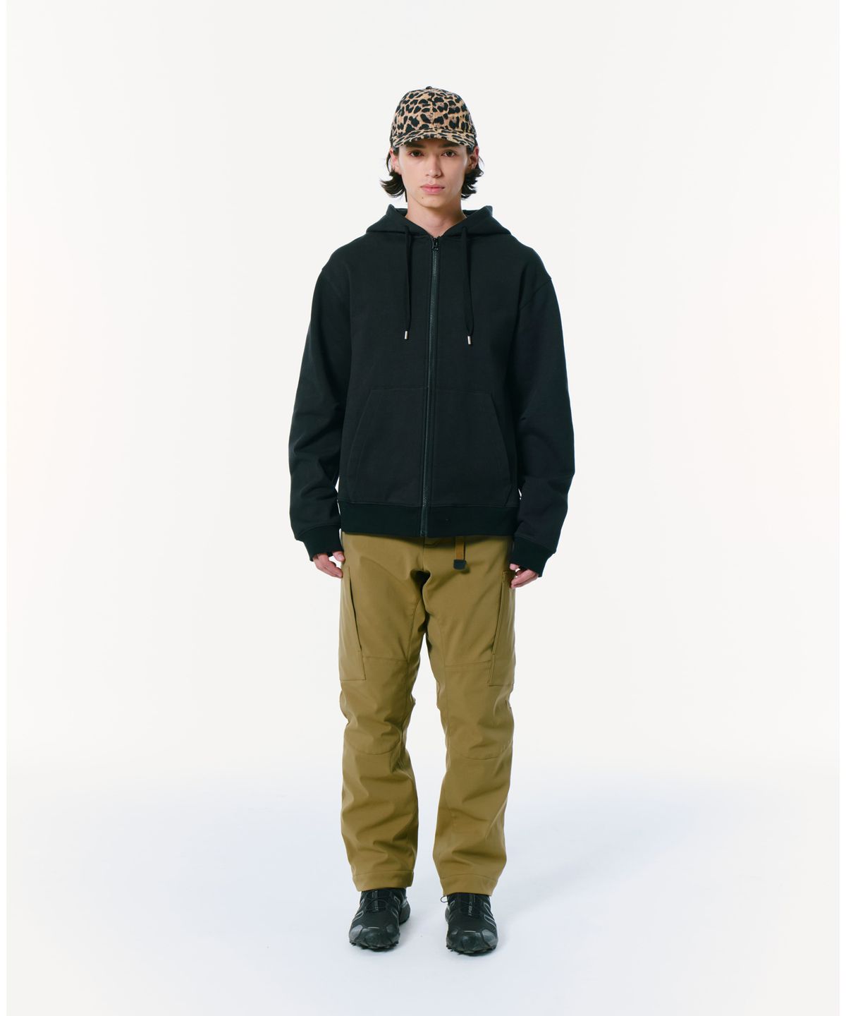 밀라코드(MILACODE) Smooth Soft Zip-up Hoodie (BLACK)