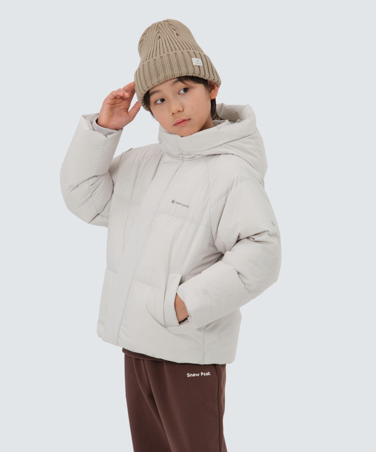 스노우피크 어패럴 키즈(SNOWPEAK APPAREL KIDS) 키즈 티타닉 후드 헤비 다운 자켓 (S25WKFDJ84) Light Beige