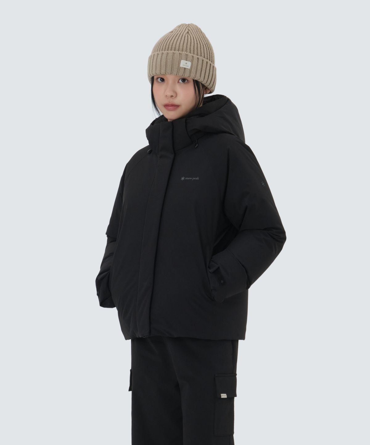 스노우피크 어패럴(SNOWPEAK APPAREL) 2L 티타닉 여성 후드 헤비 다운 자켓 (S25WWTDJ31) Black