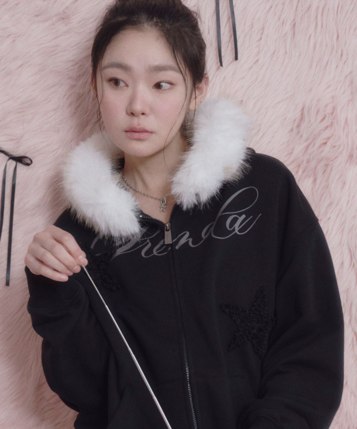 프렌다(PRENDA) TWO STAR HOOD ZIP-UP BLACK