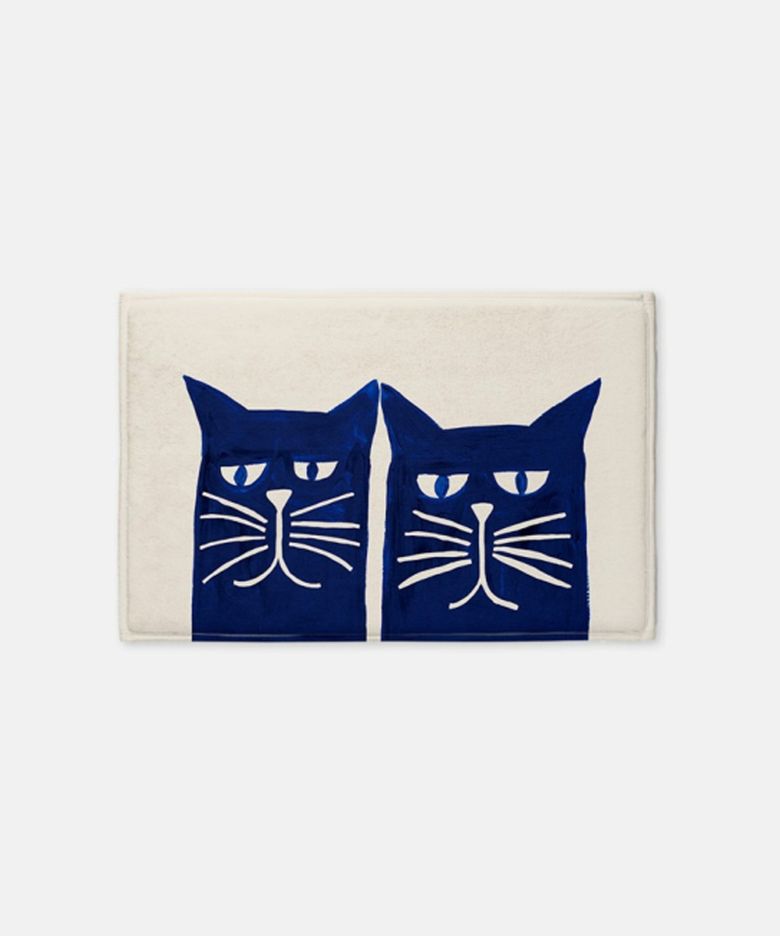 낸시 맥키 작가, Two blue cats 발매트