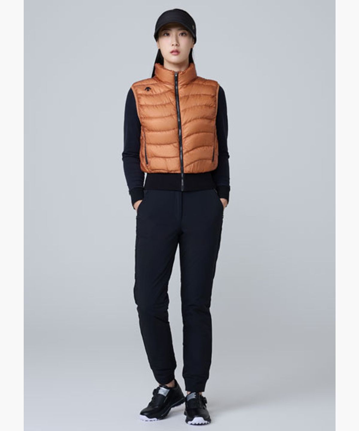 데상트 골프(DESCENTE GOLF) 여성 패딩 조거팬츠  DQ42WFPTNB