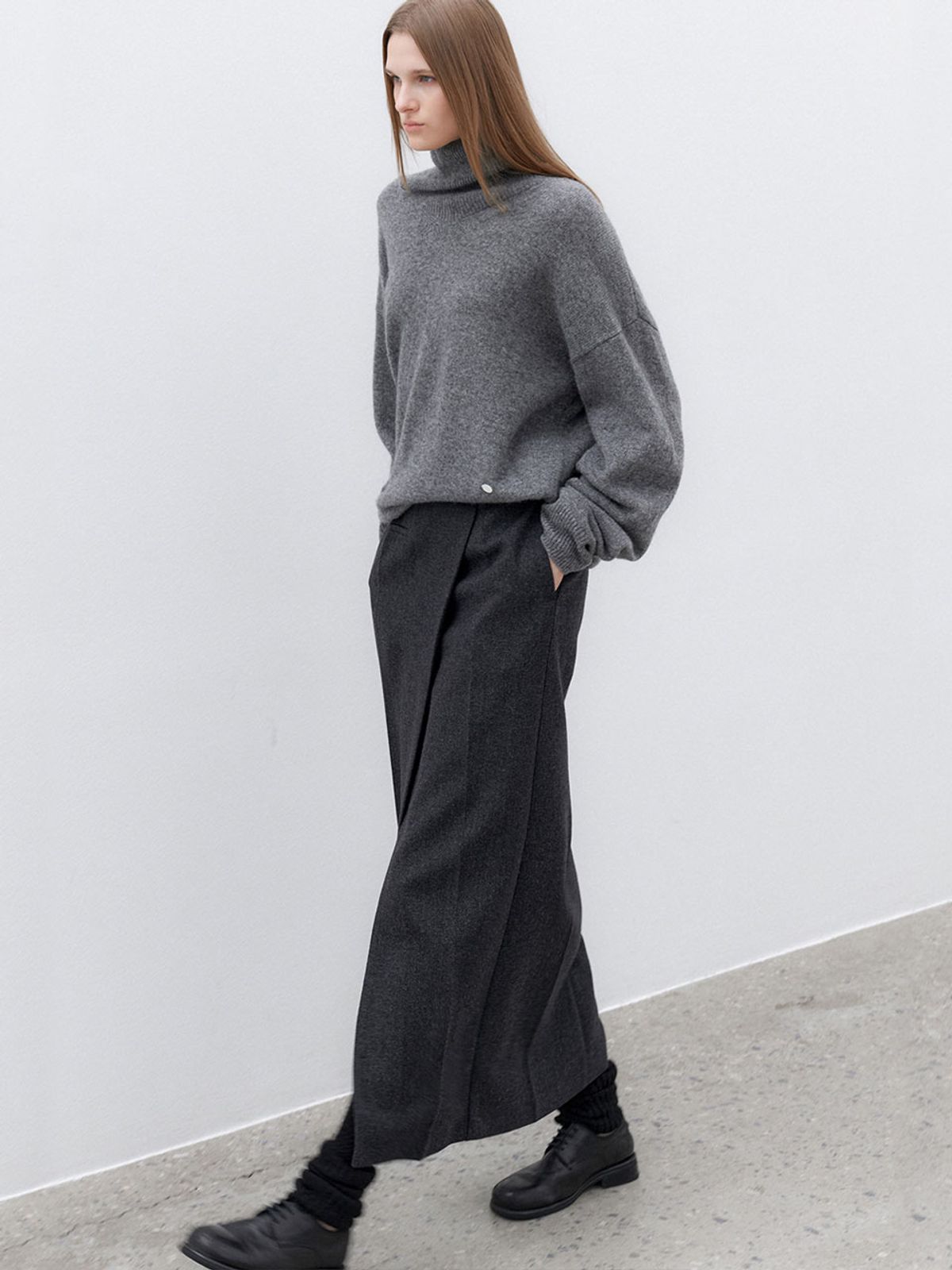 아틀리에 나인(ATELIER NAIN) (SK-5063)DIAGONAL FRONT SLIT SKIRT