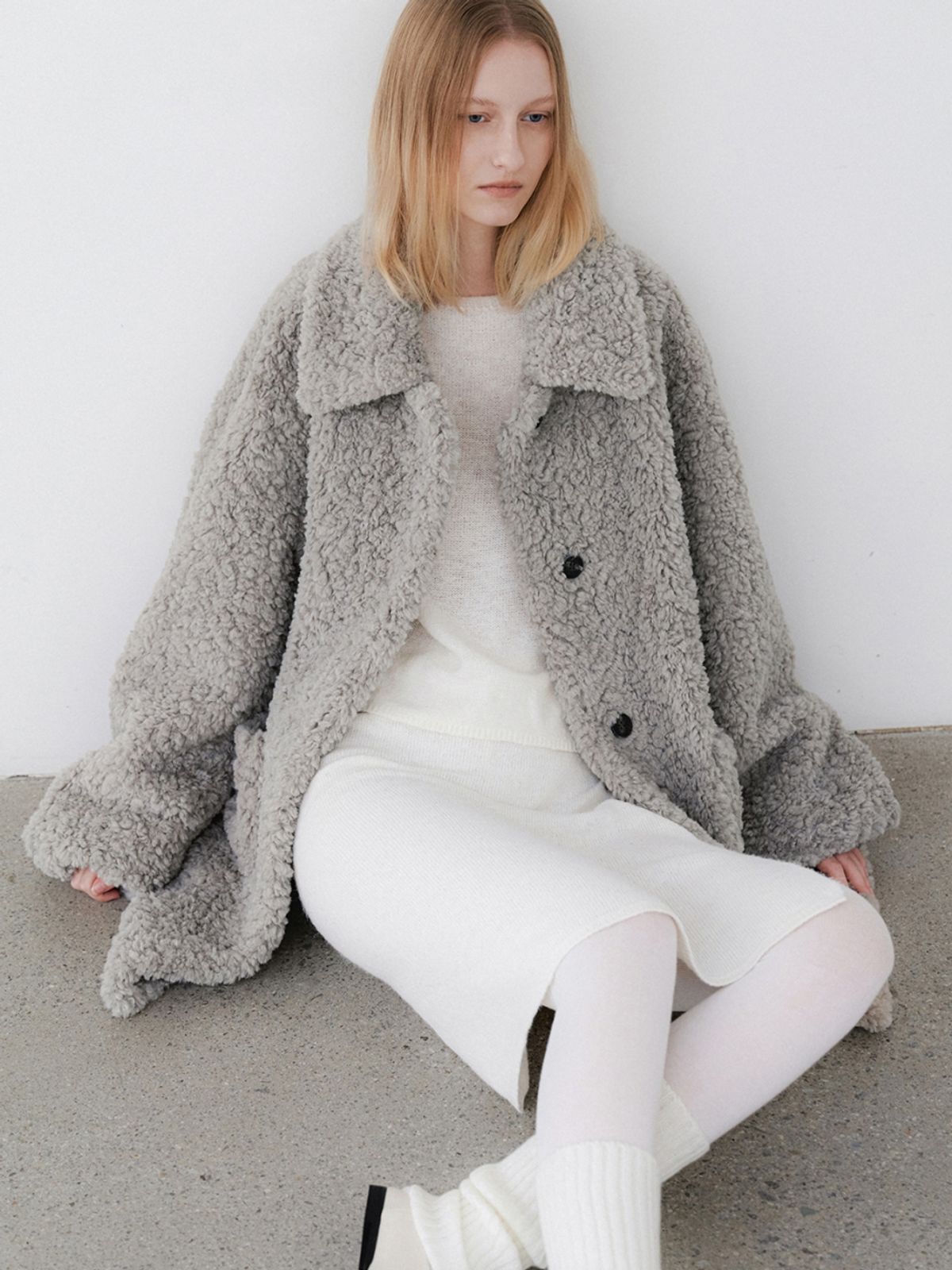 아틀리에 나인(ATELIER NAIN) (CT-1469)FLUFFY HALF FUR COAT