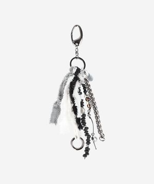 DEV:8 LAYERED KEY RING_WHITE