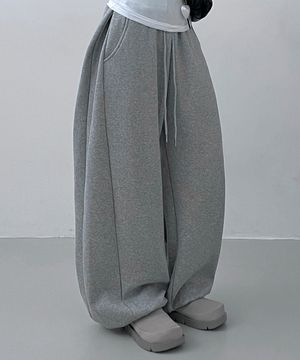 에센셜 와이드 벌룬 스웨트 조거 팬츠 그레이