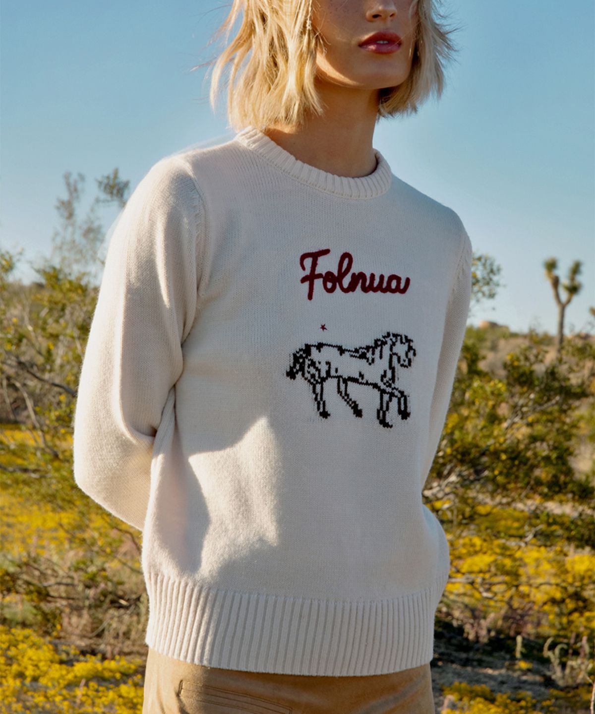 폴뉴아(FOLNUA) PONY ROUND KNIT (IVORY)