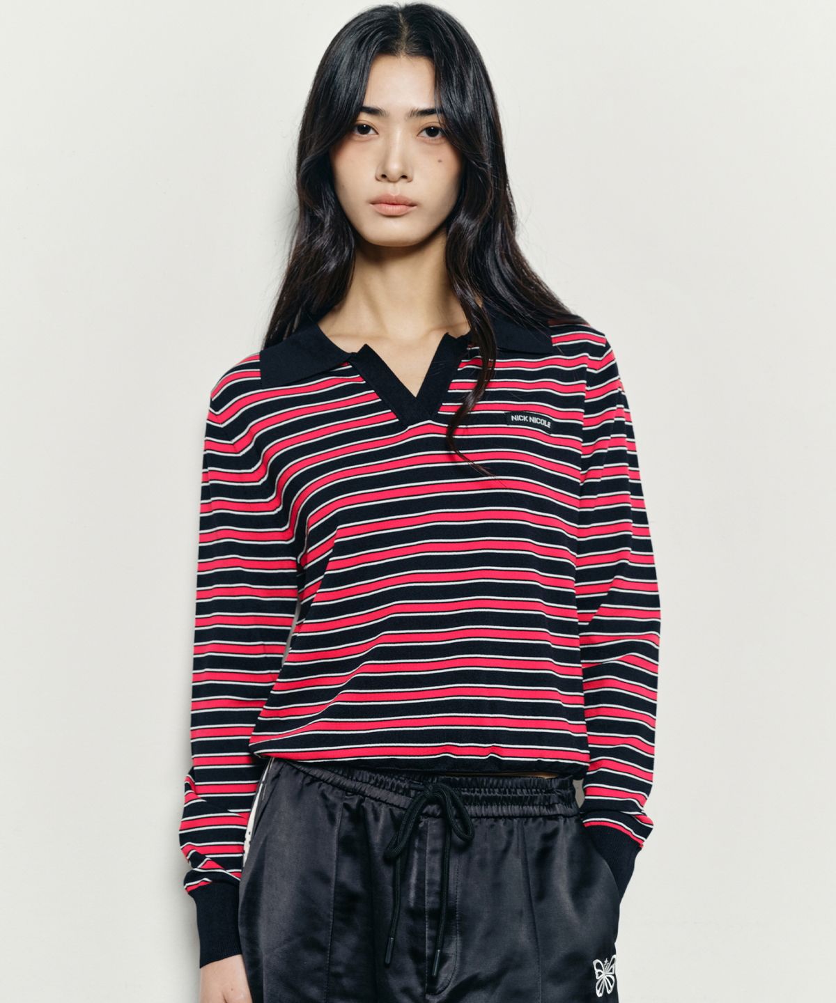 닉앤니콜(NICK&NICOLE) MULTI STRIPE V-NECK COLLAR KNIT_BLACK