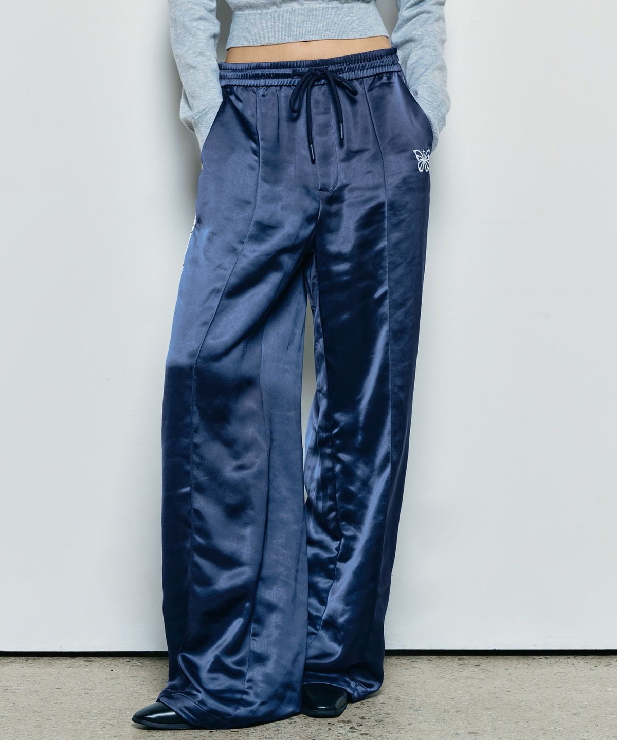 닉앤니콜(NICK&NICOLE) DOT DOUBLE LINE SATIN PANTS_NAVY