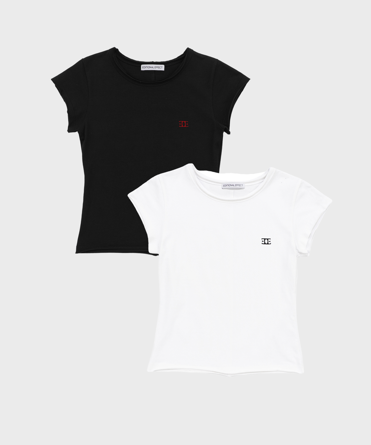 카인즈(KINDS) 미니 자수 로고 데끼 반팔 티셔츠_2 Color