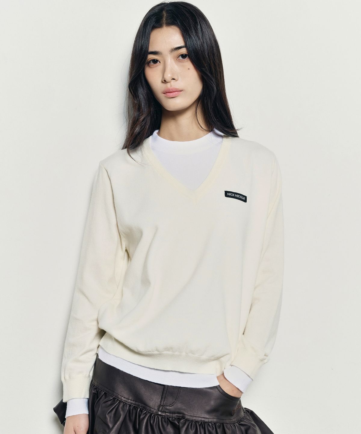 닉앤니콜(NICK&NICOLE) LAYERED ROUND V NECK KNIT_CREAM