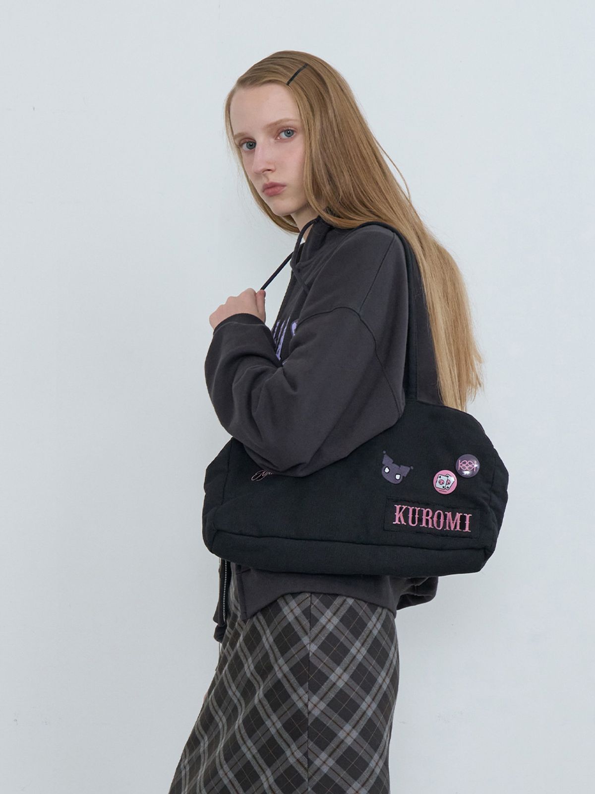 기준(KIJUN) Kuromi Patch Shopper Bag Black
