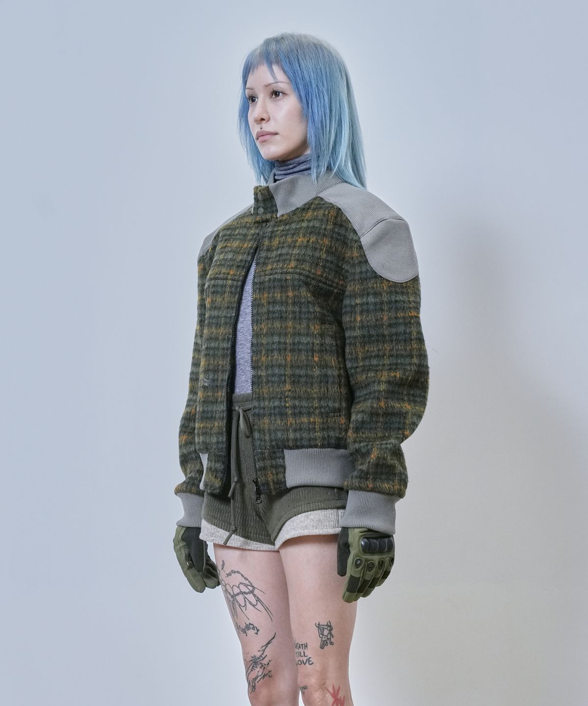 뉴제(NEWGE) Inside Out Check Jumper (KHAKI)