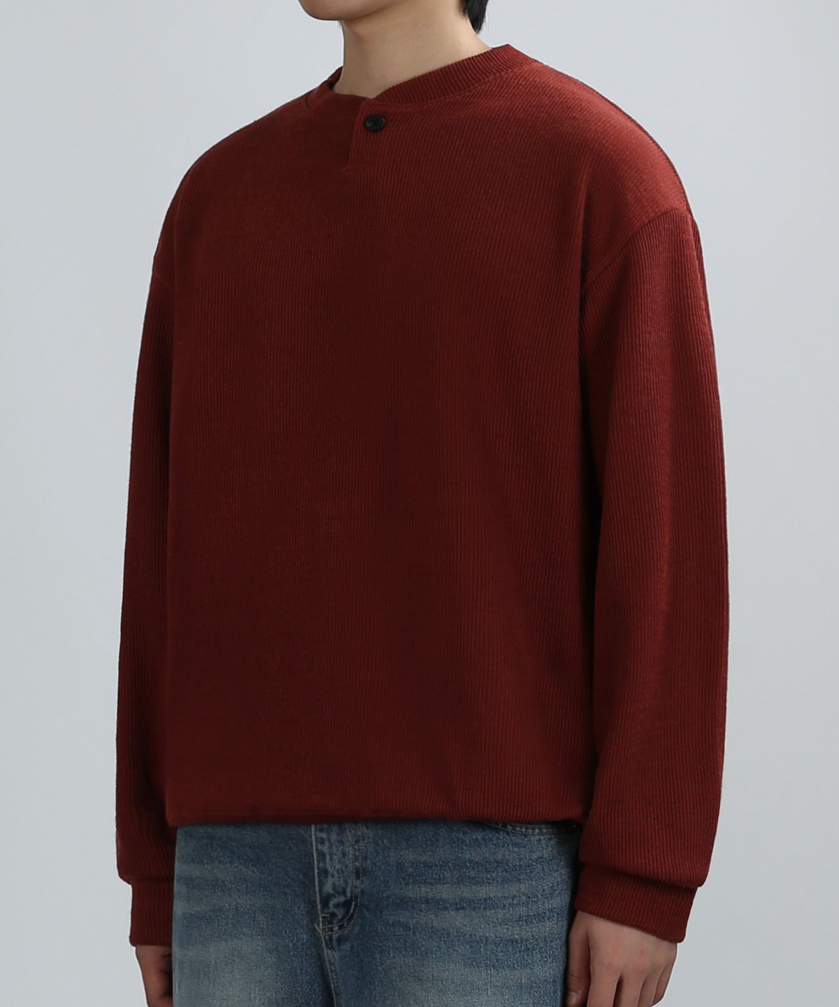베리베인(VERYVAIN) MONO BUTTON HENLEY KNIT (BRICK)