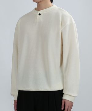 MONO BUTTON HENLEY KNIT (CREAM)