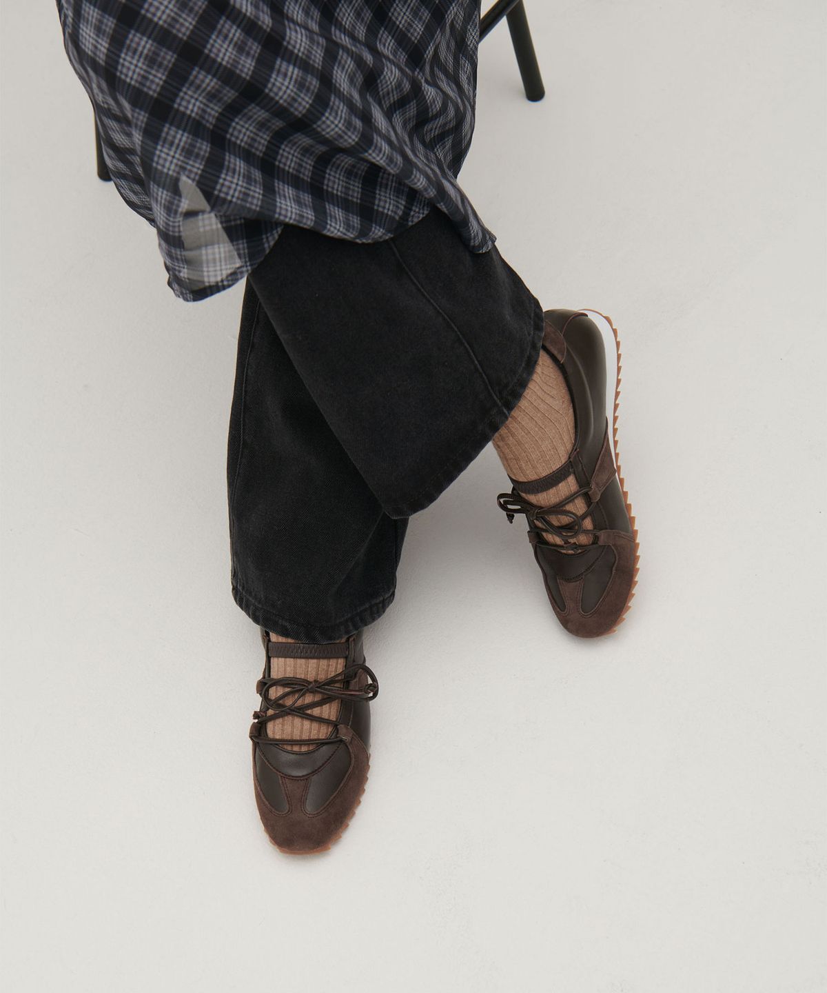 앤버터럼(ANDBUTTERUM) Nova_Sneakers_Deep Brown(BF5BMK58DB)