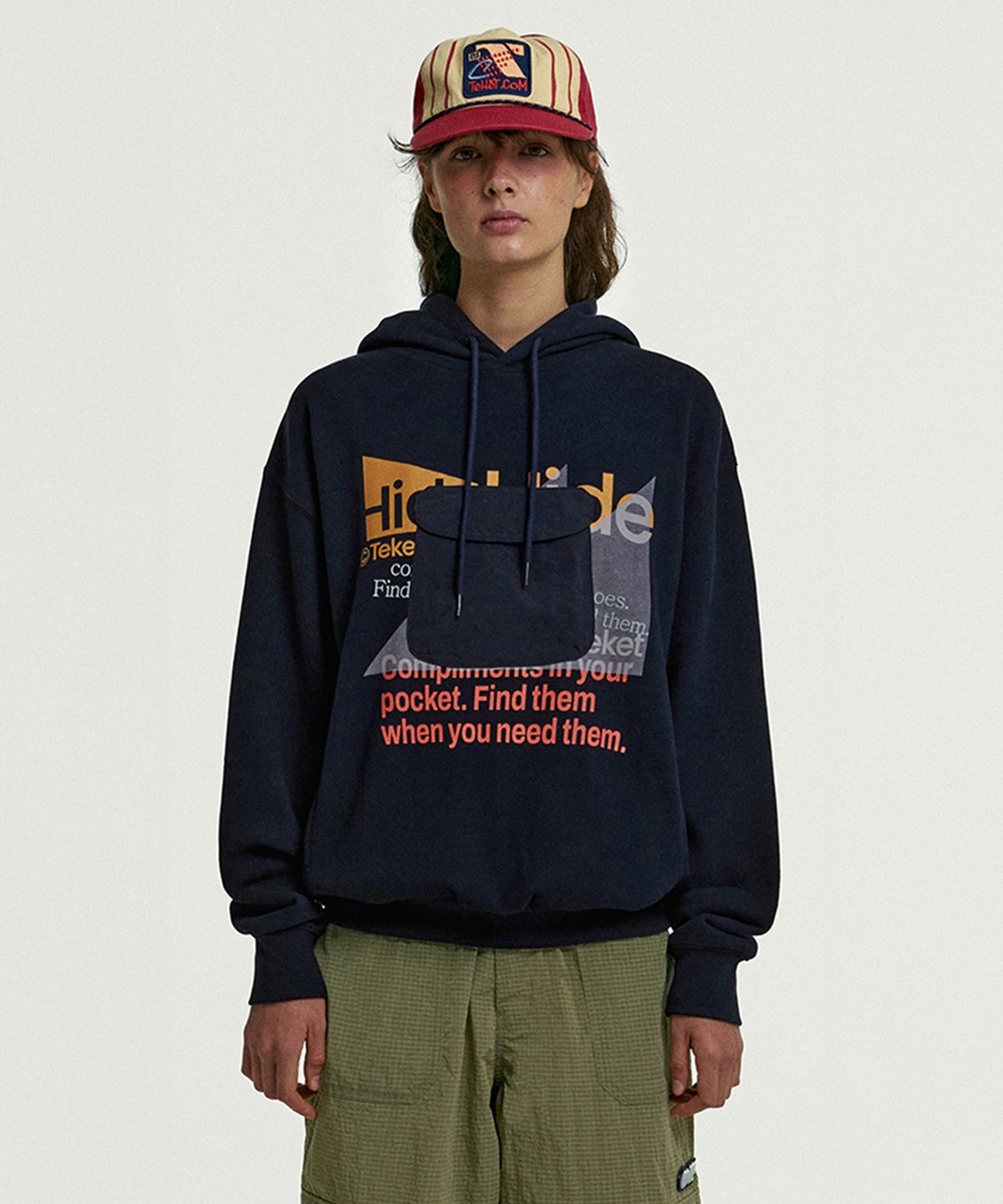 테켓(TEKET) Hide Hoodie Navy