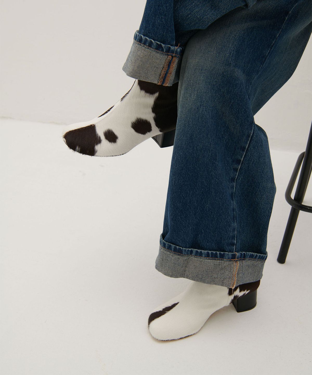 앤버터럼(ANDBUTTERUM) Taurus_Ankle Boots_Cow pattern(BF5CBA21WS)