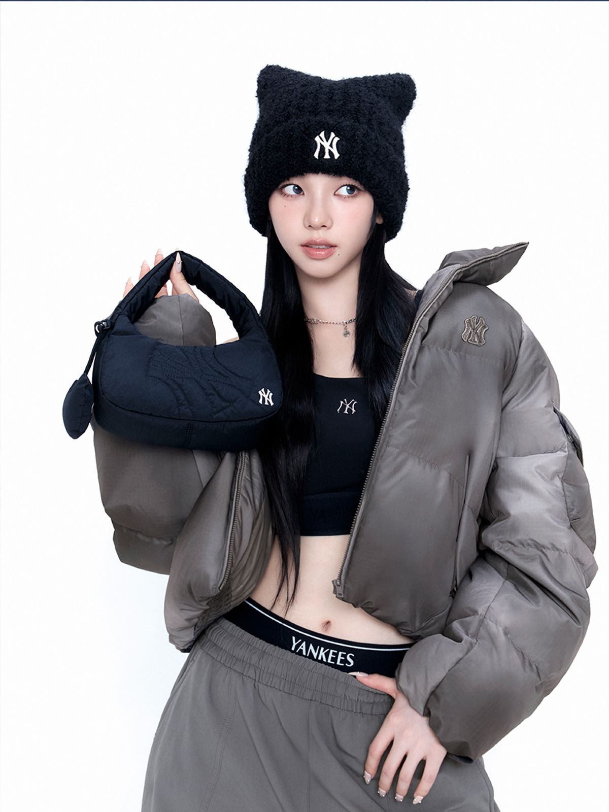 엠엘비(MLB) 베이직 스포티브 스티치 미니 호보백 NY (Black)