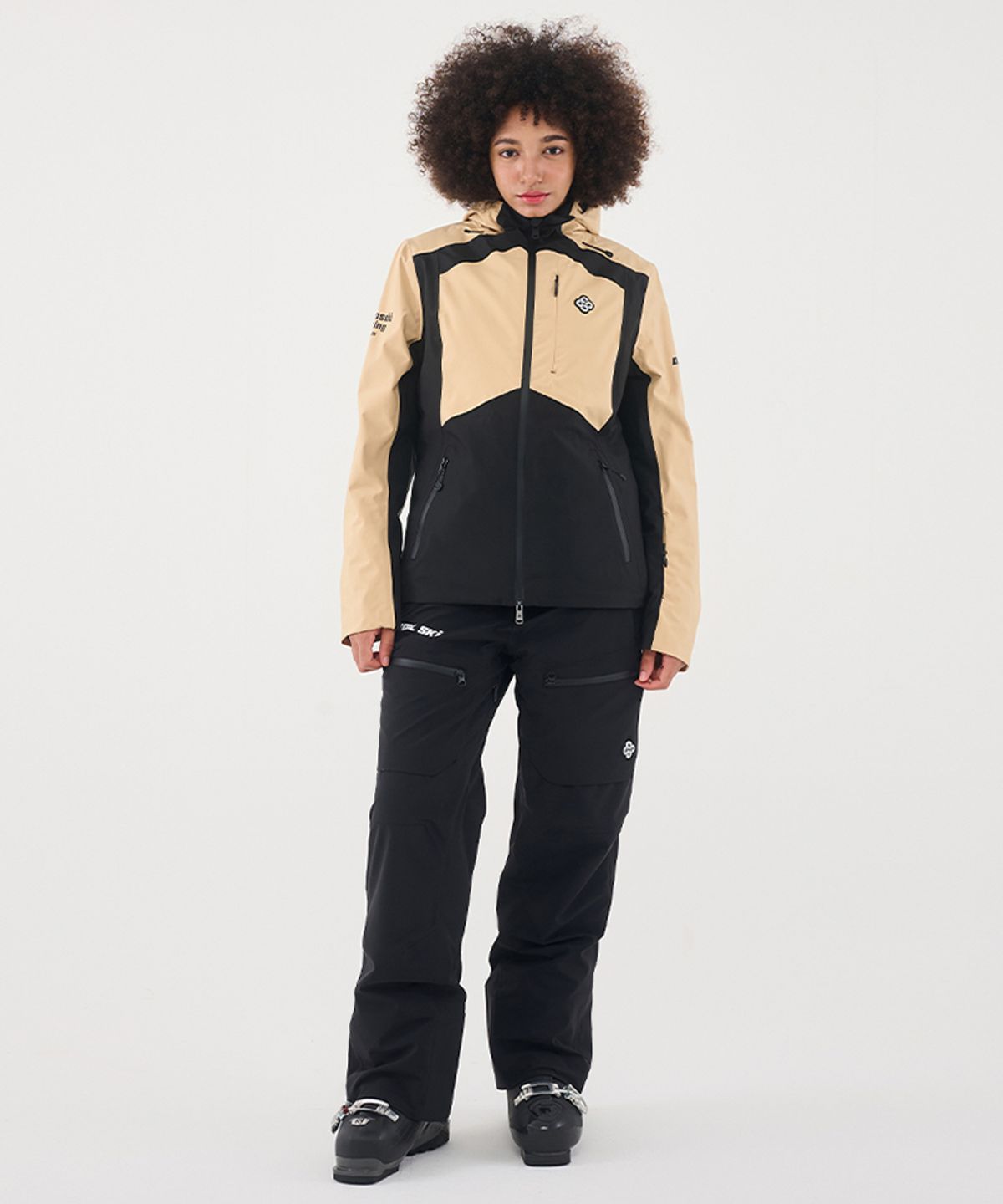 돌아우터웨어(DOLL OUTERWEAR) 2425 타파 스키 자켓&팬츠 세트 BEIGE 여성용