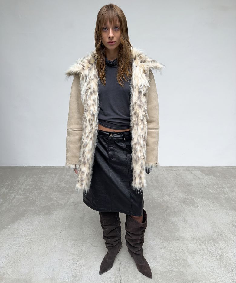 Reversible Fur Mustang, BEIGE