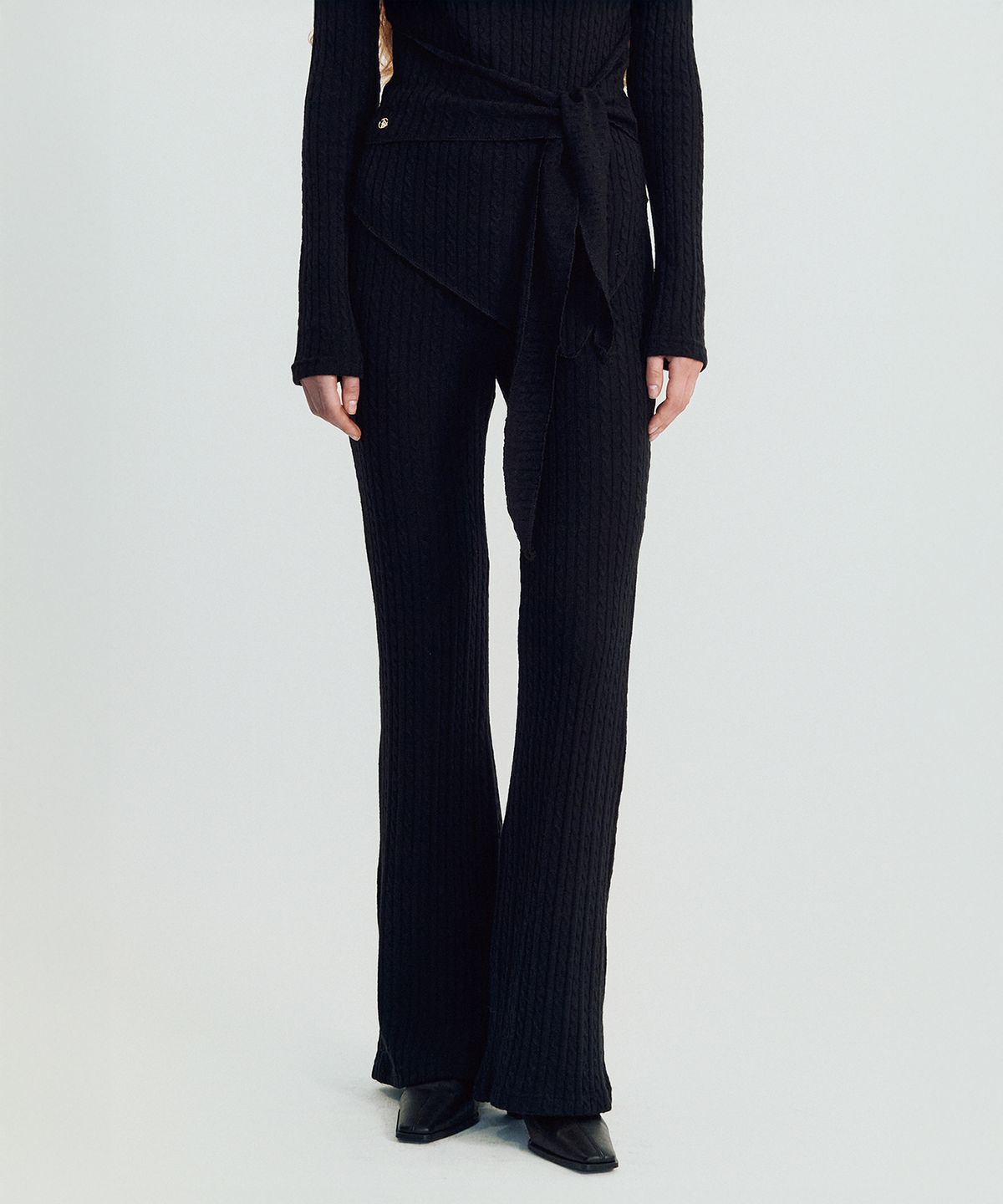 메이버유(MAYVERU) Arro Lounge Knit pants _ Black